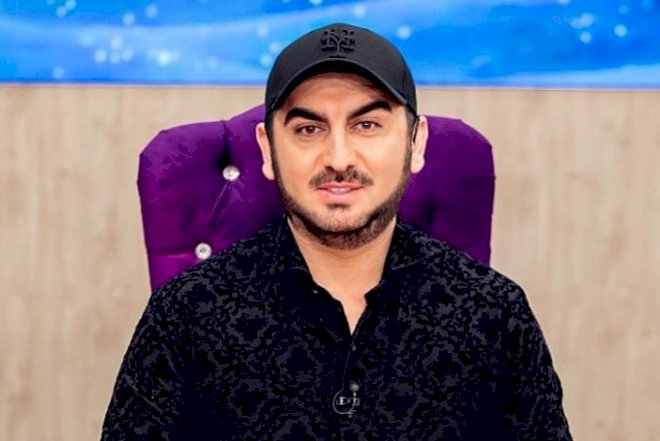    Tolik “deputatlıq eşqi”nə düşüb sorğu keçirdi -   Foto