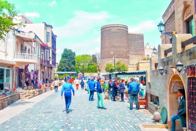    Turizm sahəsində kadrların hazırlanmasına diqqət artırılıb   