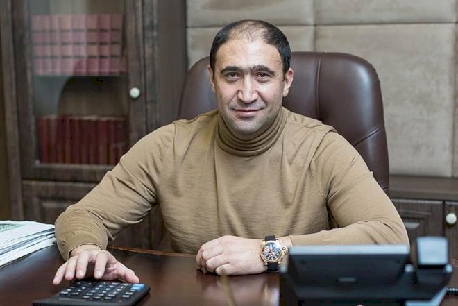    Azərbaycanlı milyarderlərin Moskvadakı savaşı   