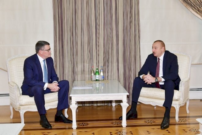    Prezident görüş keçirdi - Foto   