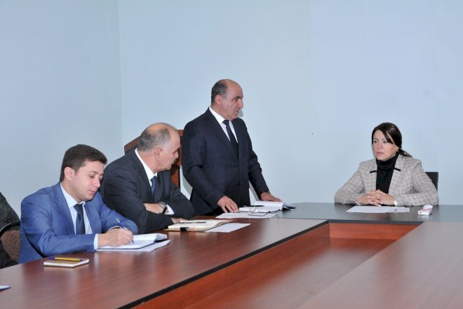    İcra başçısı Novxanı sakinləri ilə səyyar qəbulu keçirdi   