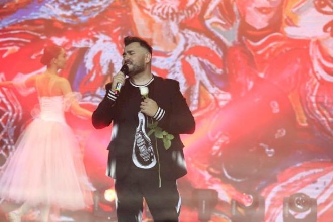    Murad Arif Azərbaycan könüllülərinə konsert verdi - FOTO   