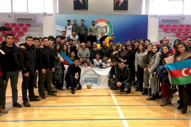    BDU-nun komandası ölkə çempionu oldu - Foto   