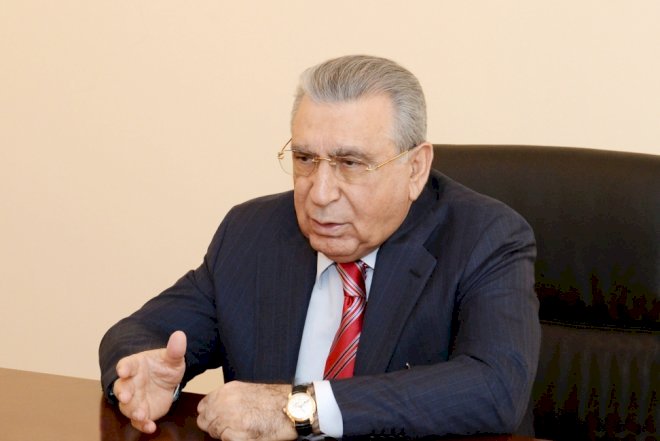    Ramiz Mehdiyev kadr islahatları haqda: “Yeni idarəçilər elitası formalaşır”   