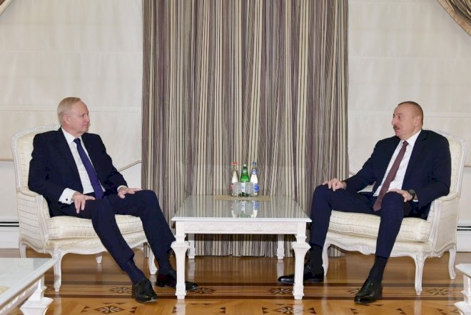    Prezident görüş keçirdi - Foto   