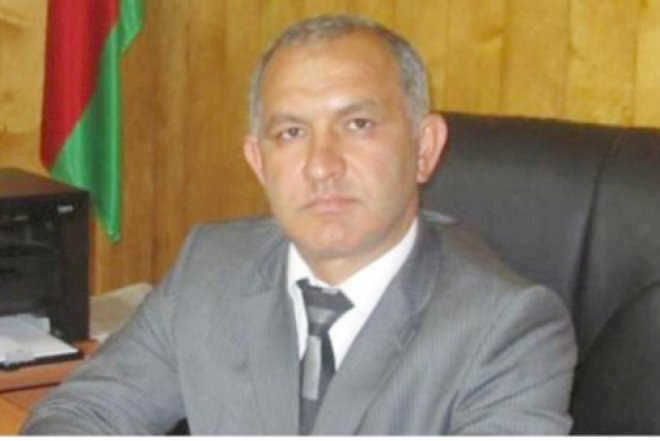    “Mərdimazarlıq edirlər...” -  Ailəsindən 8 namizəd olan bələdiyyə sədri   