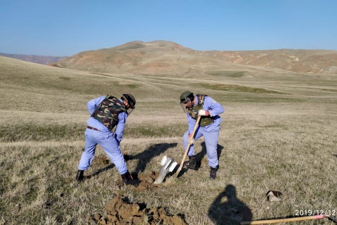    Xızıda top mərmisi və raketlər tapıldı - Foto   