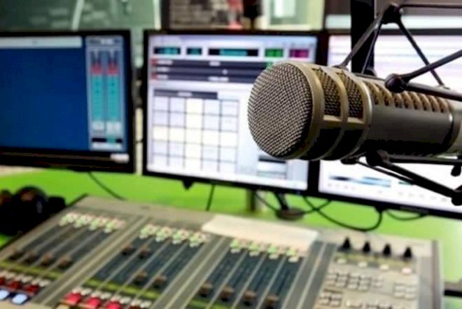    Yeni radionun açılması üzrə müsabiqəyə sənəd qəbulu başa çatıb - 5 iddiaçı var   