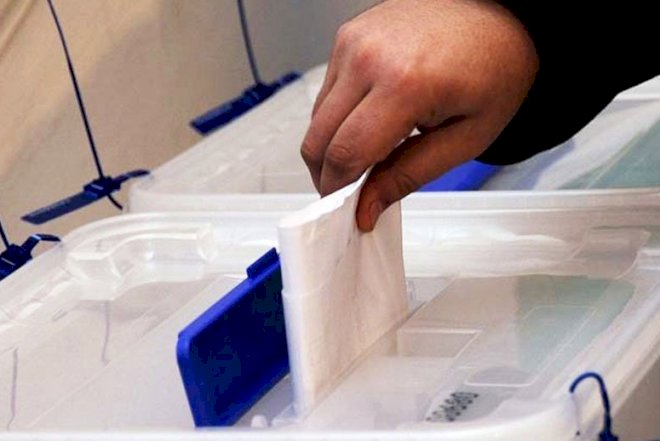    Bələdiyyə seçkiləri ilə bağlı maraqlı rəqəmlər:   Yaşı 20-dən aşağı olan 300 namizəd