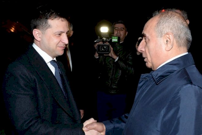    Zelenski Əli Əsədovla işçi nahar etdi   