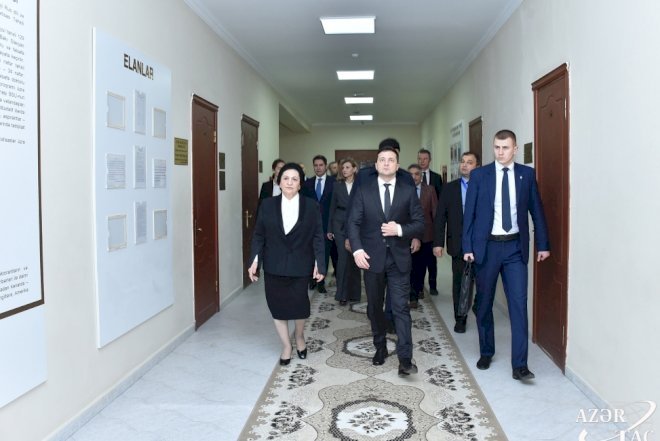   Ukrayna Prezidenti Bakı Slavyan Universitetində görüş keçirdi - Fotolar   