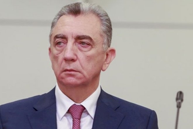    İcra Hakimiyyətində şöbə müdiri işdən azad edildi   