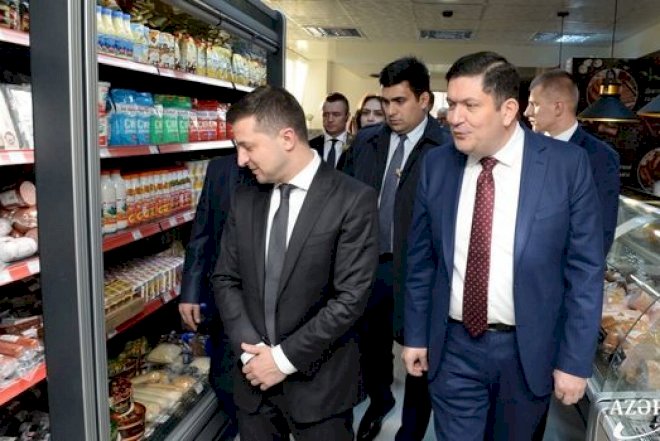    Zelenski Bakıda mağaza açılışı etdi - Fotolar   
