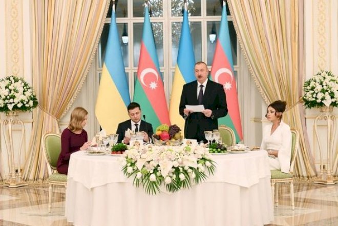    Azərbaycan Prezidenti adından Vladimir Zelenskinin şərəfinə rəsmi ziyafət verildi - Fotolar   