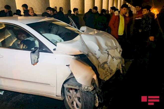    Paytaxtda ağır qəza: Sürücü xəstəxanaya yerləşdirildi - Fotolar   