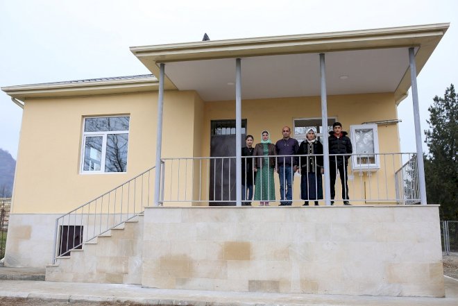    Daha 21 şəhid ailəsi və müharibə əlillərinə ev verildi - Fotolar   