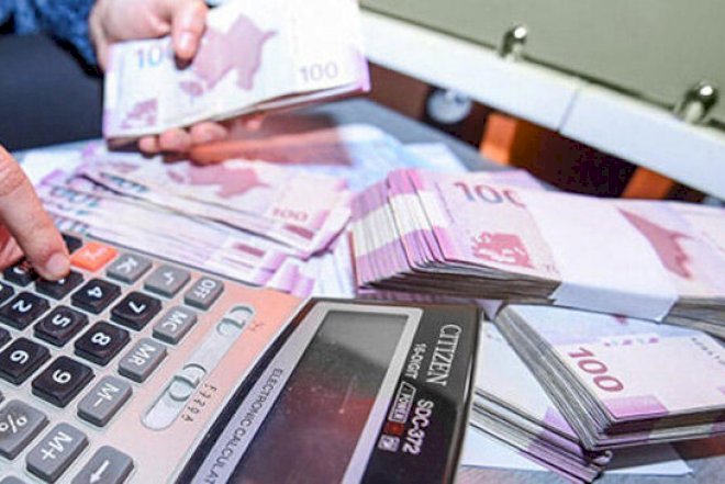    Çalışanların nəzərinə -   Gələn il maaşlarda nə qədər artım olacaq?