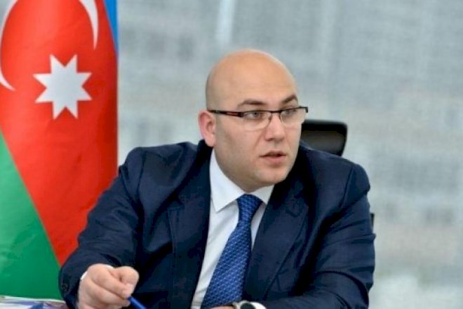    Hamını cərimələyən Vüsal Kərimli 200 minlik “Tesla”sını 180-lə sürür?   