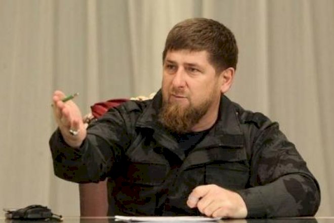    Ramzan Kadırov rinqə çıxır - Məşhur döyüşçü onun çağırışını qəbul etdi - Foto   