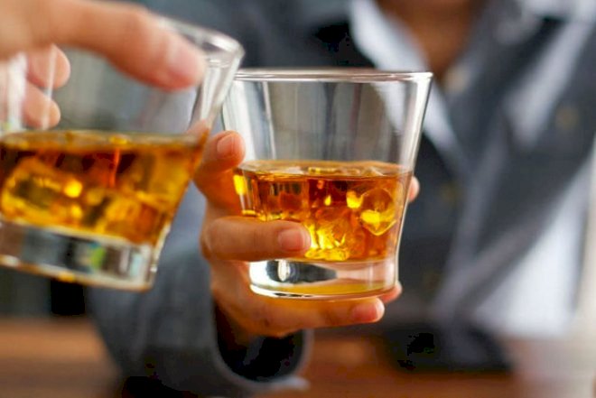    Son bir həftədə 13 nəfər zəhərlənib, dördü ölüb, biri isə kor olub   