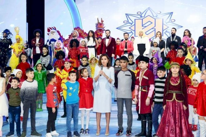    Mehriban Əliyeva uşaqların bayram şənliyində iştirak etdi -   Video