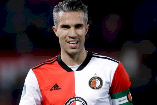    “Sulşer çox gülür” - Sabiq futbolçu baş məşqçini tənqid etdi   