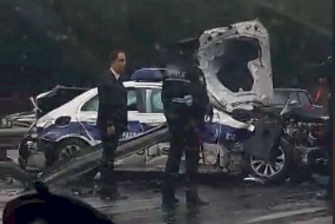    Azərbaycanda yol polisləri qəzaya düşdü - Video   