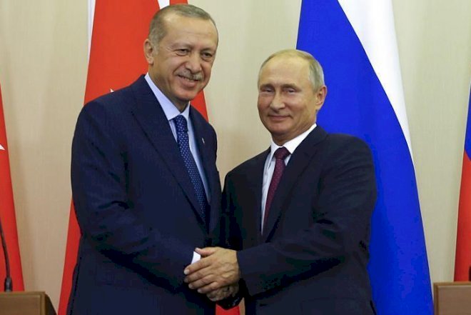    İstanbulda Ərdoğanla Putinin görüşü oldu   