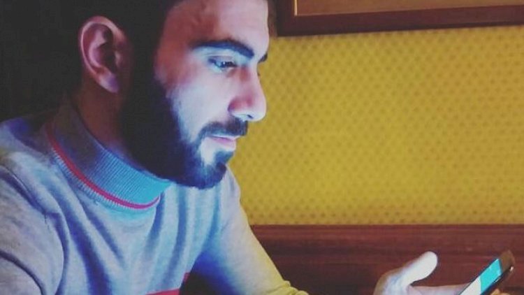    Azərbaycanda nişanlısından ayrılan oğlan canlı yayımda özünü asdı   