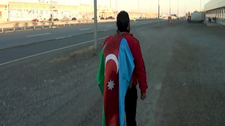    Şəmkir sakinindən maraqlı addım - Bakıya piyada gəlir - Fotolar   