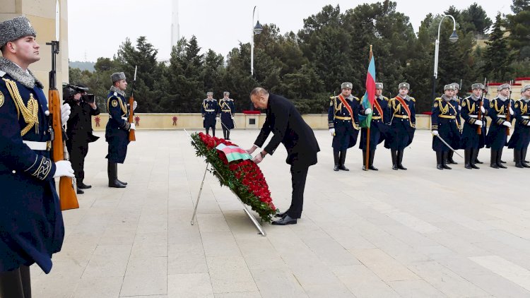    İlham Əliyev Şəhidlər Xiyabanını ziyarət etdi - Fotolar   