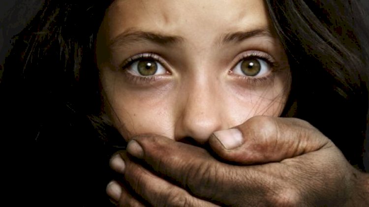    Bakı məktəbində qızları oğurlayan qadın peyda olub? -   RƏSMİ AÇIQLAMA