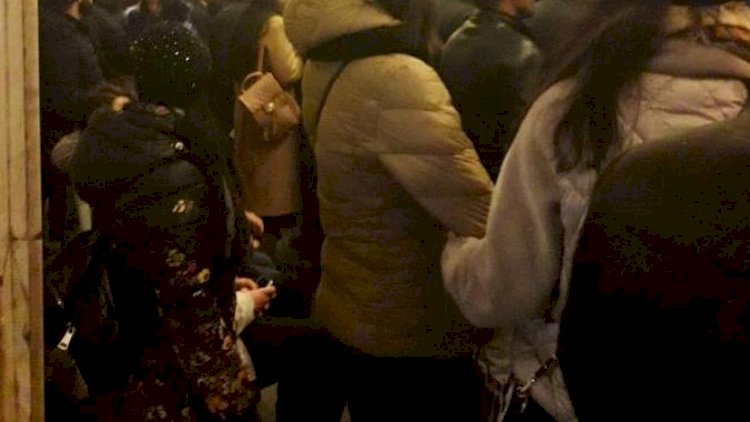    Bakı metrosunda nasazlıq - Sıxlıq yarandı   
