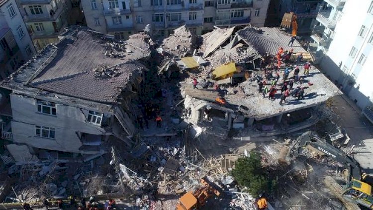    Türkiyədə zəlzələ nəticəsində ölənlərin sayı 38 nəfərə çatdı   
