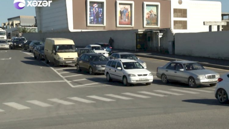    Polis bu yolda sürücüləri niyə cərimələyir? - Video   