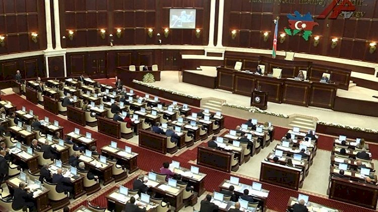   “Nəinki biznesmenlər, fəhlədən tutmuş nazirə qədər hamı...” - Biznesmenlər niyə deputat olmaq istəmir?   