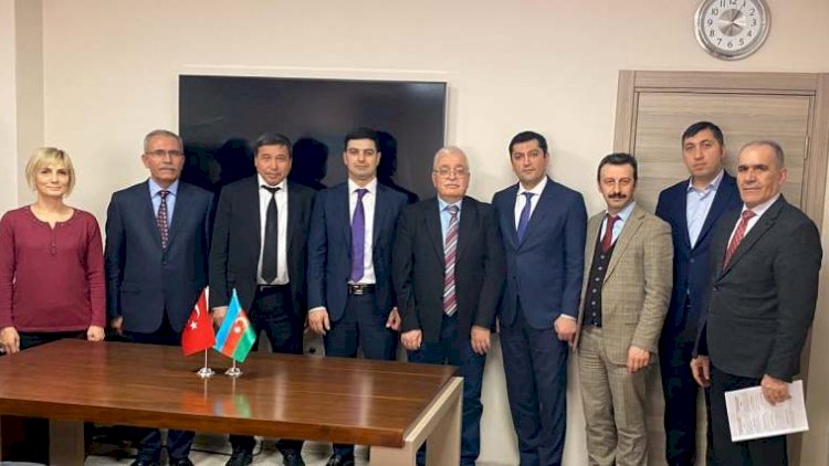    Azərbaycan və Türkiyə Dəmir Yolları arasında yeni razılaşma imzalandı   