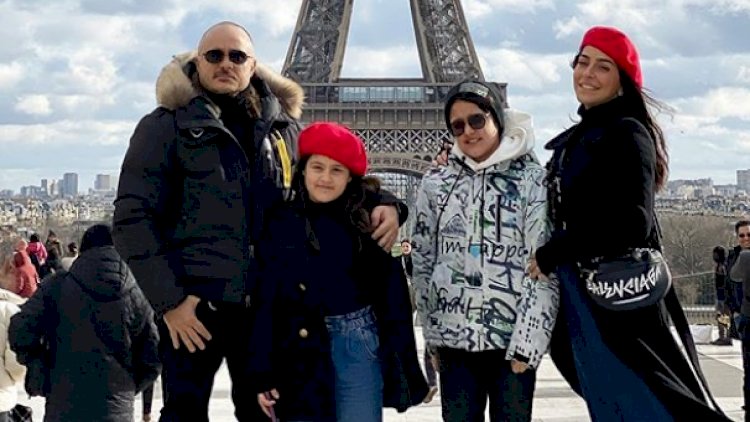    “Parisi görmədən ölmə” - Xalq artistimiz ailəsi ilə Fransada - Foto   
