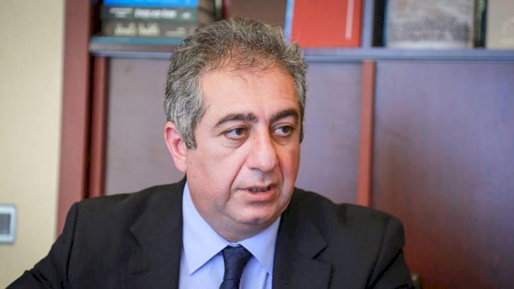    DYP-dən Qubad İbadoğlunun yazdığı “status”a   CAVAB