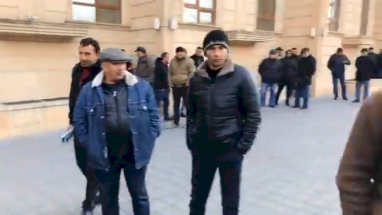    Gömrük Komitəsinin qarşısında aksiya keçirildi - Video    