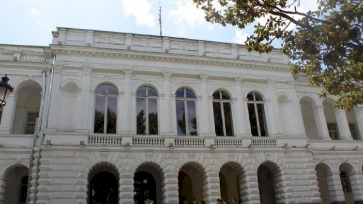    AXC-nin elan olunduğu bina bərpa edilir - 25 milyon ayrıldı   
