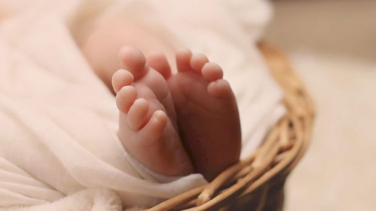    14 yaşlı ana yeni dünyaya gətirdiyi körpəsini zibilliyə atdı   
