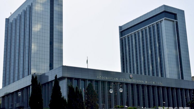    “Köhnə qvardiya”nın deputatları – SİYAHI   