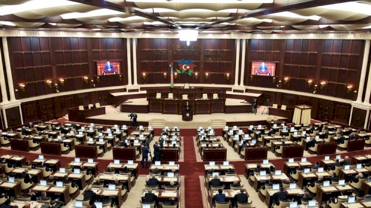    Deputatlar təbliğata nə qədər pul xərcəyib? -   20 min, 3 min, 2 min...