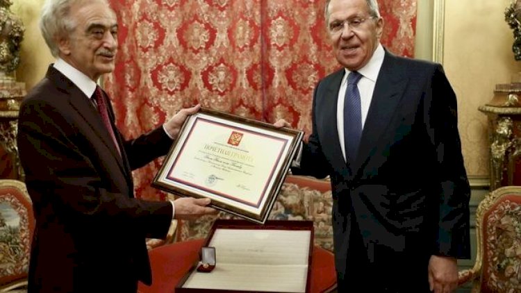    Sergey Lavrov Putinin Fəxri Fərmanını Polad Bülbüloğluna təqdim etdi - Fotolar   
