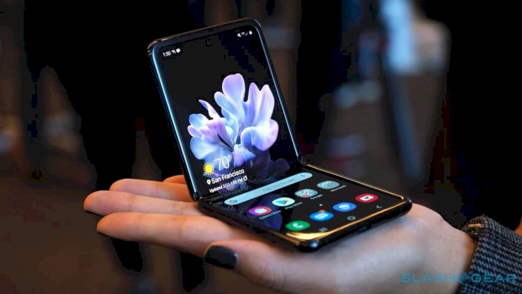    Bu da “Samsung”un qatlanan telefonları - Video   
