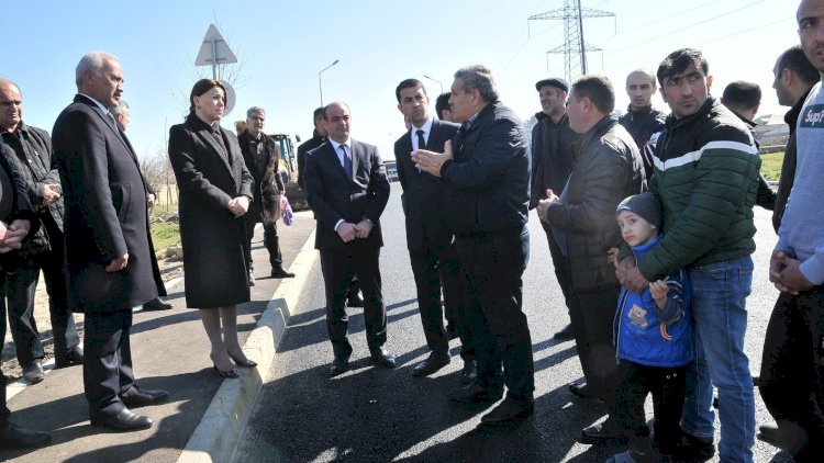    Abşeronda iki qəsəbəni birləşdirən yol yenidən qurulur – Başçı əraziyə gəldi   