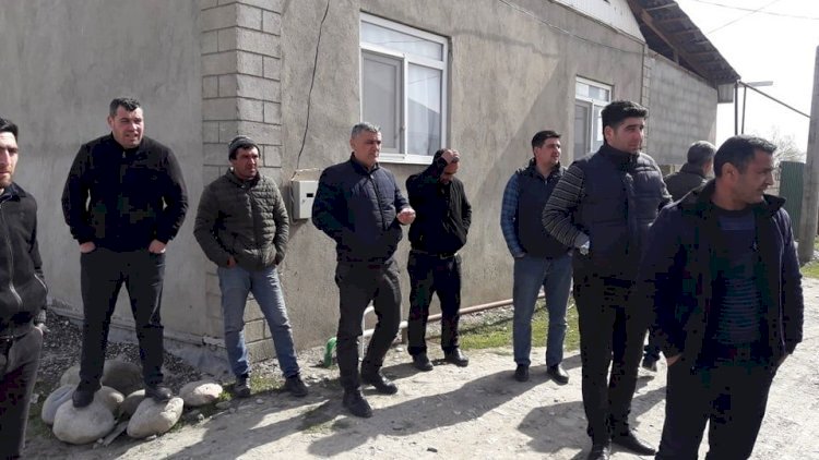    Xaçmazda sakinlər etiraz edir   