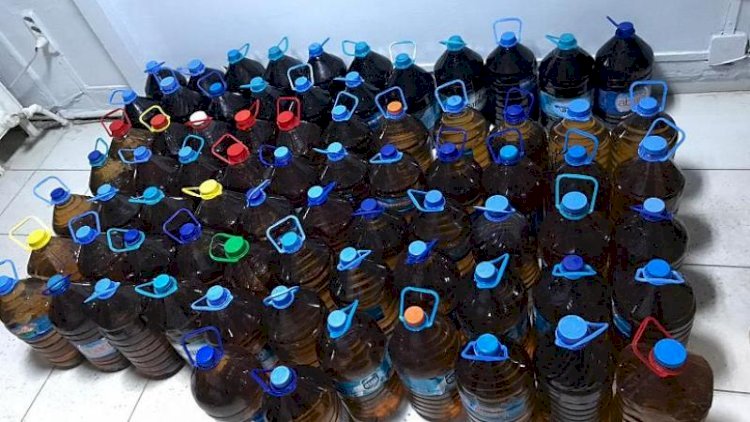    İranda koronavirusa qarşı saxta içkidən istifadə edən 7 nəfər öldü   