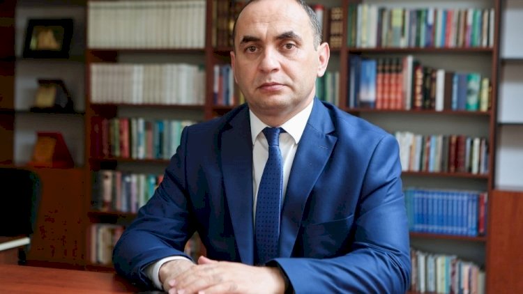    Rektor da işdən çıxarıldı   
